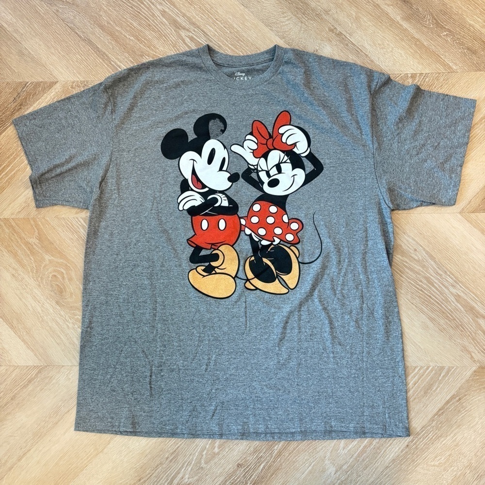 2X - Disney Gray T-Shirt with Mickey & Minnie